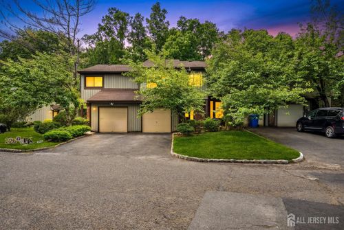 34 Laurie Ct, Matawan, NJ, 07747-3555 | Card Image