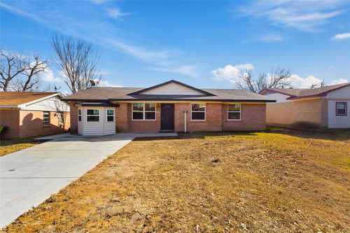 2530 Wanda Dr, Mesquite, TX, 75149-1310 | Card Image