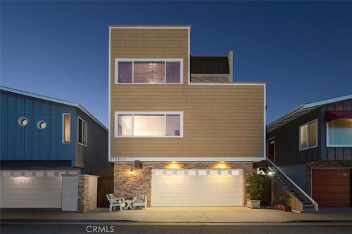 17081 5th St, Sunset Beach, CA, 90742-2031 | Card Image