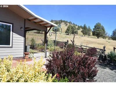 27781 Blue Heron Rd, House other with 2 bedrooms, 2 bathrooms and null parking in JohnDay OR | Image 2