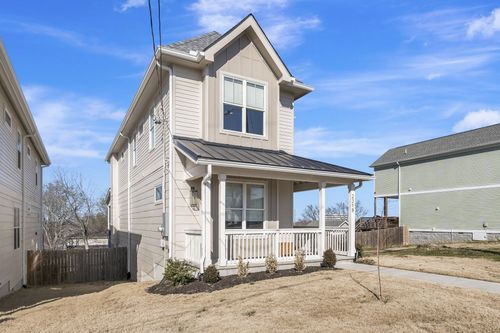 2318 Batavia St, Nashville, TN, 37208-3425 | Card Image