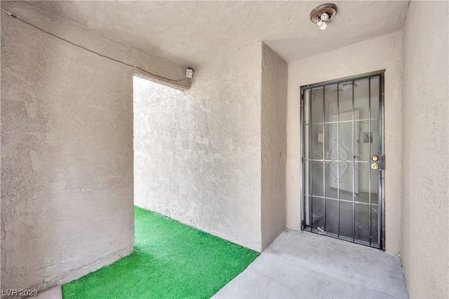 4232 Park Ct, Townhouse with 2 bedrooms, 3 bathrooms and null parking in Las Vegas NV | Image 4