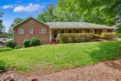 391 Beaumont Dr, Stone Mountain, GA, 30087-2603 | Card Image