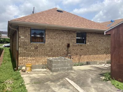 744 S Gayoso St, House other with 3 bedrooms, 2 bathrooms and null parking in New Orleans LA | Image 2