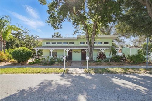 212 8th Ave S, SAFETY HARBOR, FL, 34695-3954 | Card Image