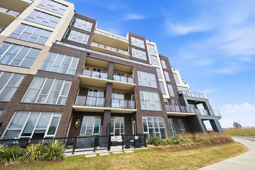 114-16 Concord Pl, Grimsby, ON, L3M0J1 | Card Image