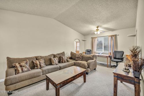 8825 Artesian Way, Reno, NV, 89506-7738 | Card Image
