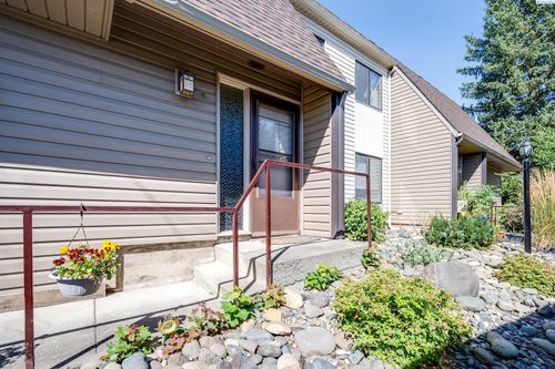 600 Sw Crestview St, Pullman, WA, 99163-2148 | Card Image