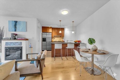 1707-1189 Melville St, Vancouver, BC, V6E4T8 | Card Image
