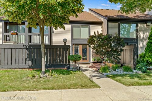 91-14165 Jackson St, Taylor, MI, 48180-5391 | Card Image