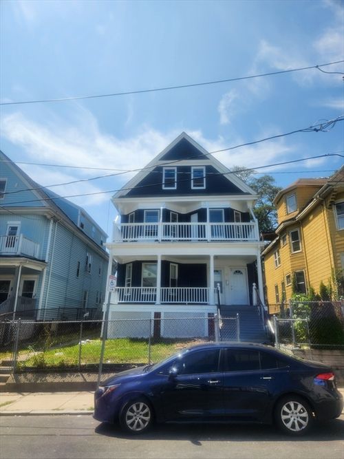 57 Mclellan St, Boston, MA, 02121-4179 | Card Image