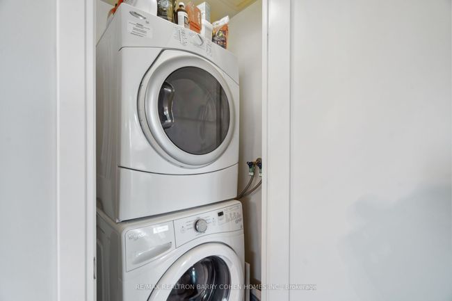 1414 - 70 Roehampton Ave, Condo with 2 bedrooms, 2 bathrooms and 1 parking in Toronto ON | Image 16