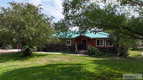 5480 Challis Creek Road, Challis, ID, 83226 | Card Image