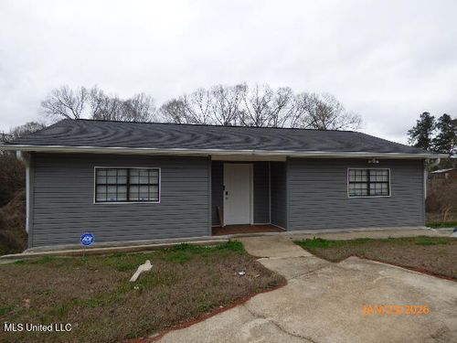 26 Cleothia Henyard Hts, Natchez, MS, 39120-8532 | Card Image