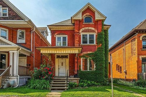 88 Grant Ave, Hamilton, ON, L8N2X7 | Card Image