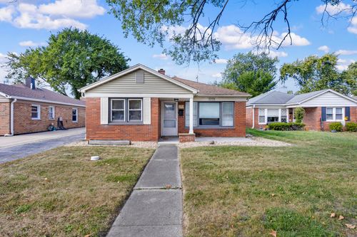 11712 S Troy Dr, Merrionette Park, IL, 60803-5845 | Card Image