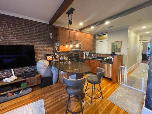 2-412 E 3rd St, Boston, MA, 02127-2159 | Card Image