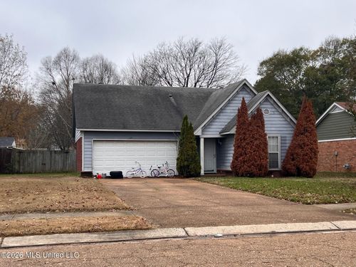 5635 Kentwood Dr, Horn Lake, MS, 38637-2772 | Card Image