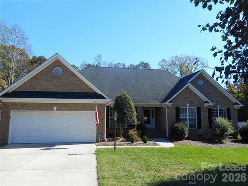 8016 Stevens Mill Rd, Matthews, NC, 28104-2961 | Card Image