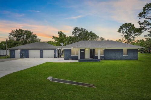 28539 Highway 36, Damon, TX, 77430-8330 | Card Image