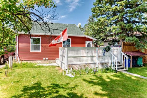 204 Sunset Blvd Nw, Turner Valley, AB, T0L2A0 | Card Image