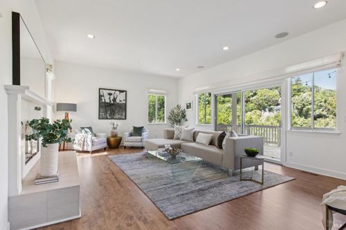 70 Madrone Park Cir, Mill Valley, CA, 94941-1429 | Card Image