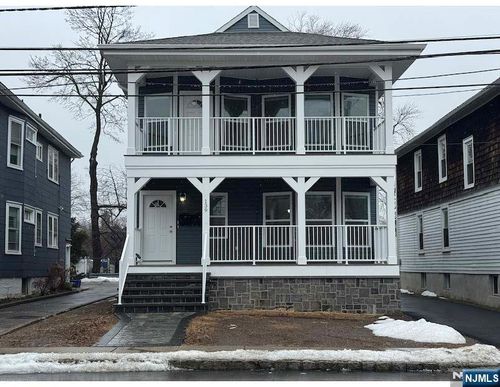 139 Claremont Ave, Montclair, NJ, 07042-3605 | Card Image