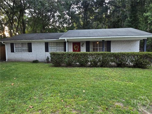 3004 Young Ave, Savannah, GA, 31404-4421 | Card Image