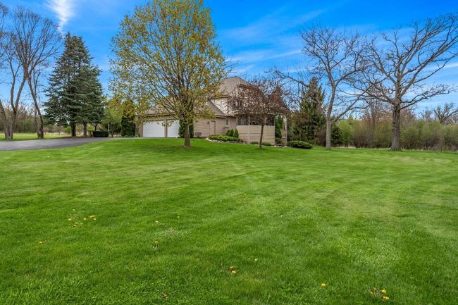 W343S9320 Jericho Drive, House other with 4 bedrooms, 3 bathrooms and null parking in Eagle WI | Image 39