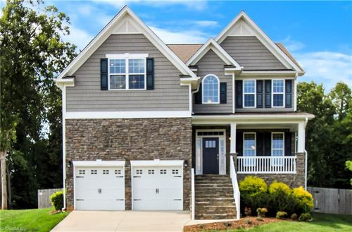 2071 Spring Wind Rd, Pfafftown, NC, 27040-9845 | Card Image