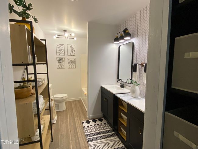 Master Bath | Image 14