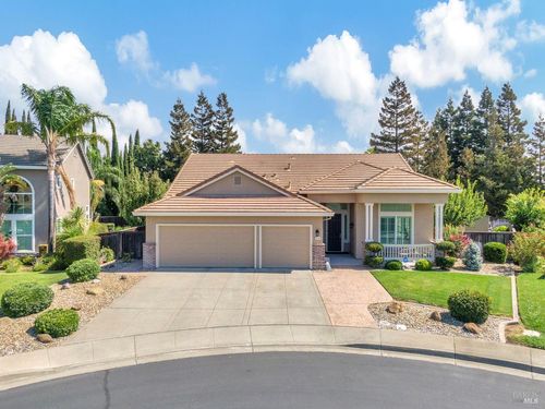 2410 High Pointe Court, Fairfield, CA, 94534 | Card Image