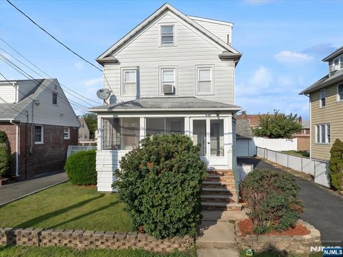 418 Taylor Ave, Hackensack, NJ, 07601-6509 | Card Image