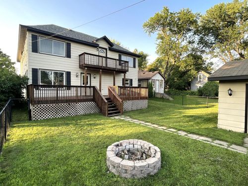 415 2nd St Nw, Aitkin, MN, 56431-1247 | Card Image