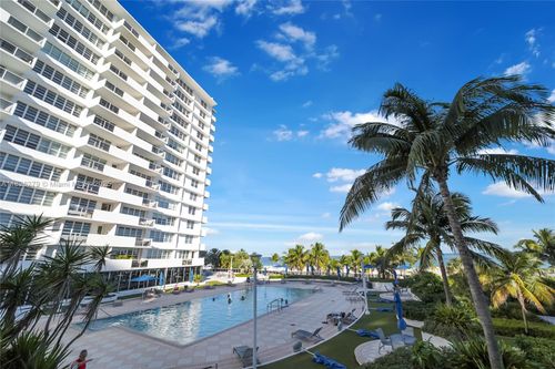 315-100 Lincoln Rd, Miami Beach, FL, 33139-2013 | Card Image