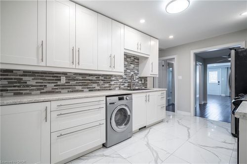 main-96 Charlotte St, Hamilton, ON, L8K4V2 | Card Image