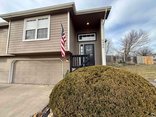 4900 Stoneback Dr, Lawrence, KS, 66047-3341 | Card Image