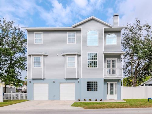 320 Georgia Avenue, CRYSTAL BEACH, FL, 34681 | Card Image