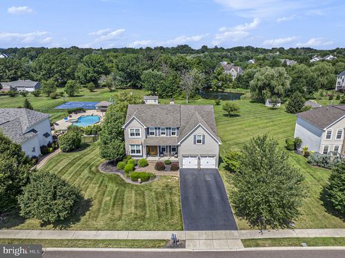 108 Fox Run Dr, COLLEGEVILLE, PA, 19426-3851 | Card Image