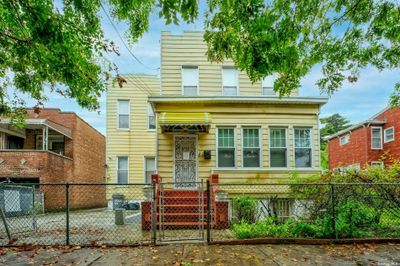 98 Miller Avenue, Home with 5 bedrooms, 3 bathrooms and null parking in East New York NY | Image 1