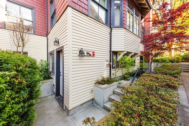 1979 W 15 Th Avenue, Townhouse with 1 bedrooms, 1 bathrooms and null parking in Vancouver BC | Image 4