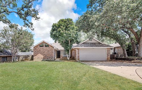 6103 Twinhill Dr, Arlington, TX, 76016-3720 | Card Image