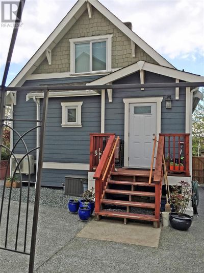 351 Wesley St, House other with 2 bedrooms, 2 bathrooms and 2 parking in Nanaimo BC | Image 2