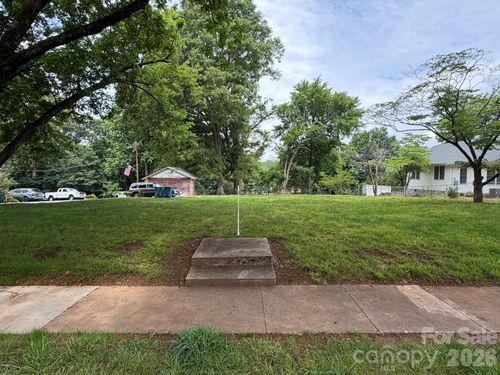 3070 W Main St, Claremont, NC, 28610-9603 | Card Image