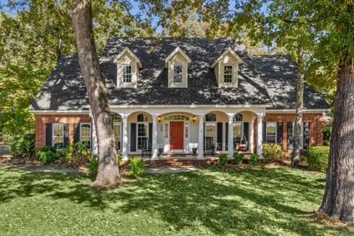 100 Deerwood Dr, Searcy, AR, 72143-8444 | Card Image