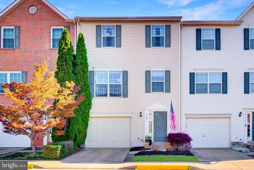 528 Tuliptree Sq Ne, LEESBURG, VA, 20176-4018 | Card Image
