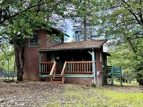 30366 Bridger Way, Oak Run, CA, 96069-9551 | Card Image