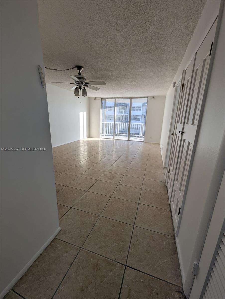 Residential Lease in North Miami Beach 3