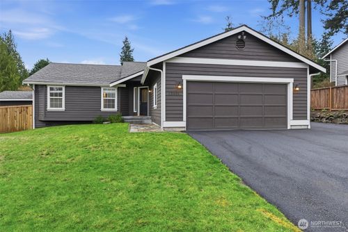 13601 49th Avenue Se, Snohomish, WA, 98296 | Card Image