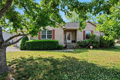 2500 Park Green Ln, Old Hickory, TN, 37138-2838 | Card Image